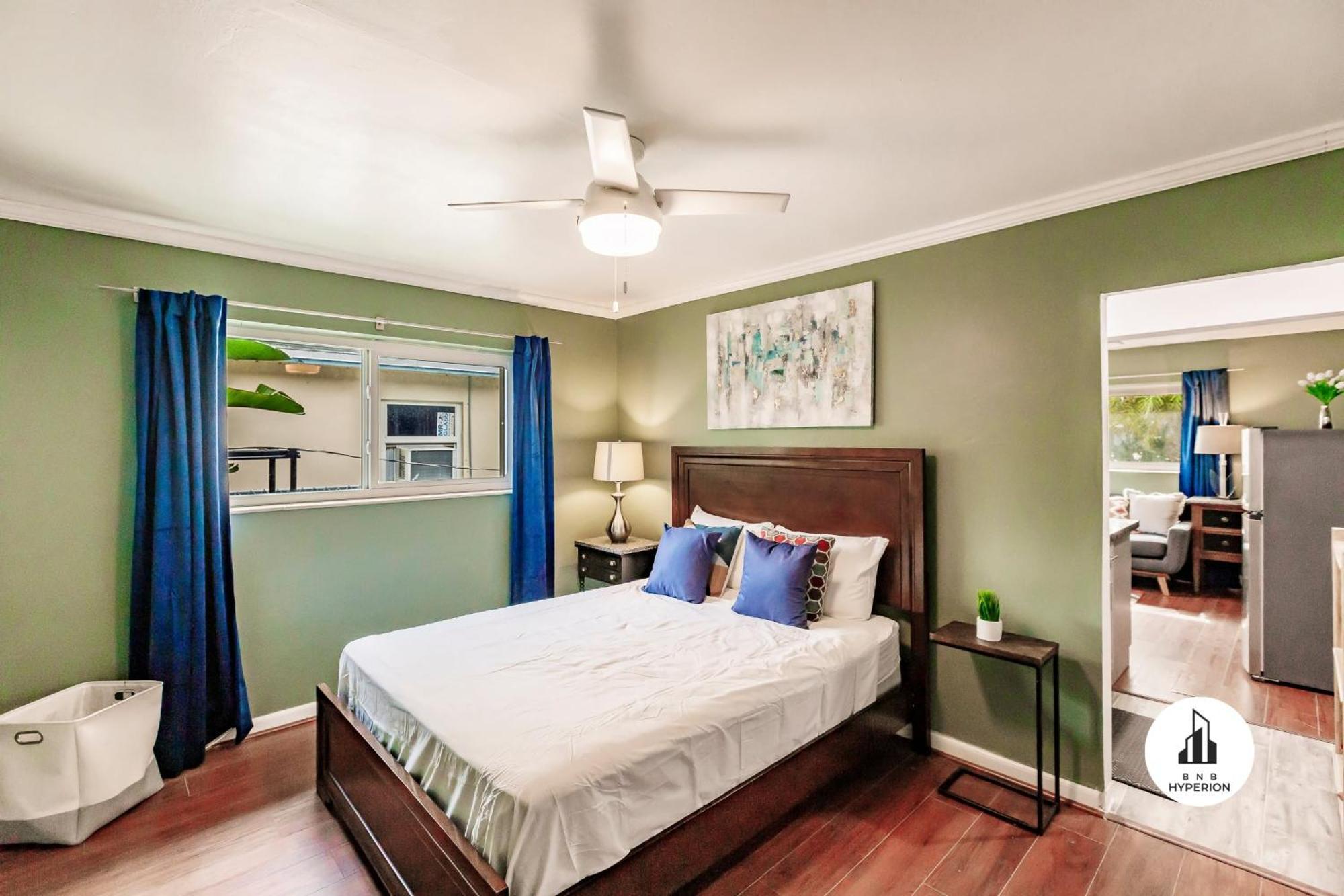 Bnb Hyperion - Updated 1B1B Hideaway - Sleeps 3 할리우드 외부 사진